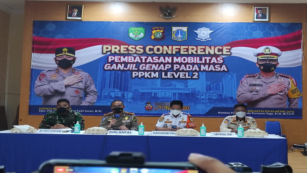 Konferensi pers Ditlantas Polda Metro Jaya dan pihak terkait lainnya.