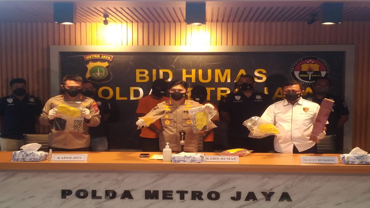 Konferensi pers Polda Metro Jaya terkait kasus mutilasi kurir ojol di Bekasi.
