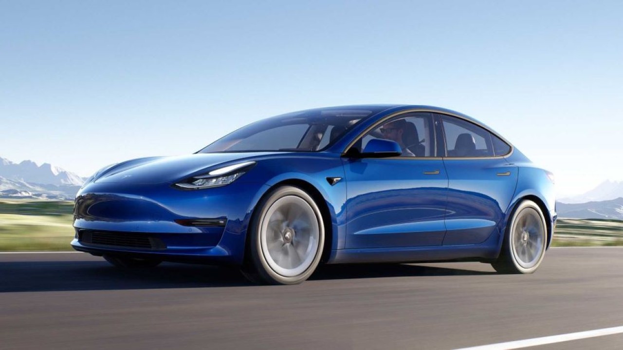 Tesla Model 3. (InsideEVs)
