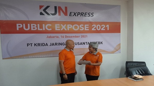 Direktur Utama KJN Sunarto dan Direktur Keuangan & Corporate Secretary KJN, Farida Sulistyorini-1639647805