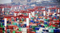 Ilustrasi pelabuhan kontainer-1639115393