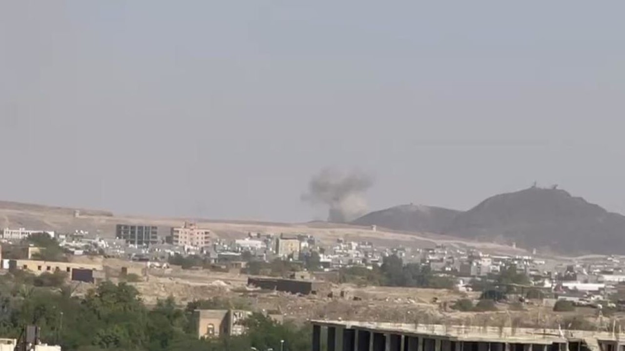 Koalisi Arab telah melakukan puluhan serangan udara terhadap milisi Houthi. (Al Arabiya)
