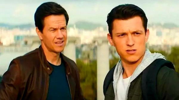 Tom Holland dan Mark Wahlberg. (net)-1640928694