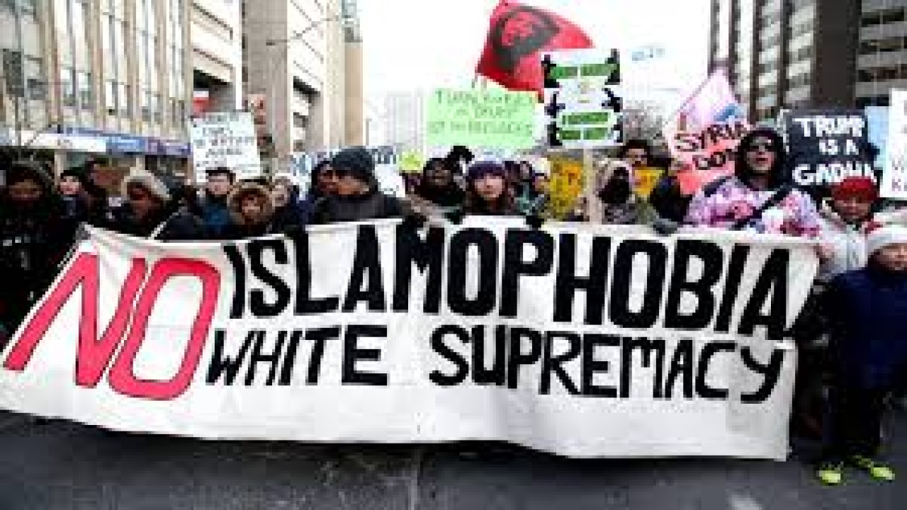 Aksi unjuk rasa memprotes Islamofobia yang menghantui Eropa dan Amerika Serikat/ist