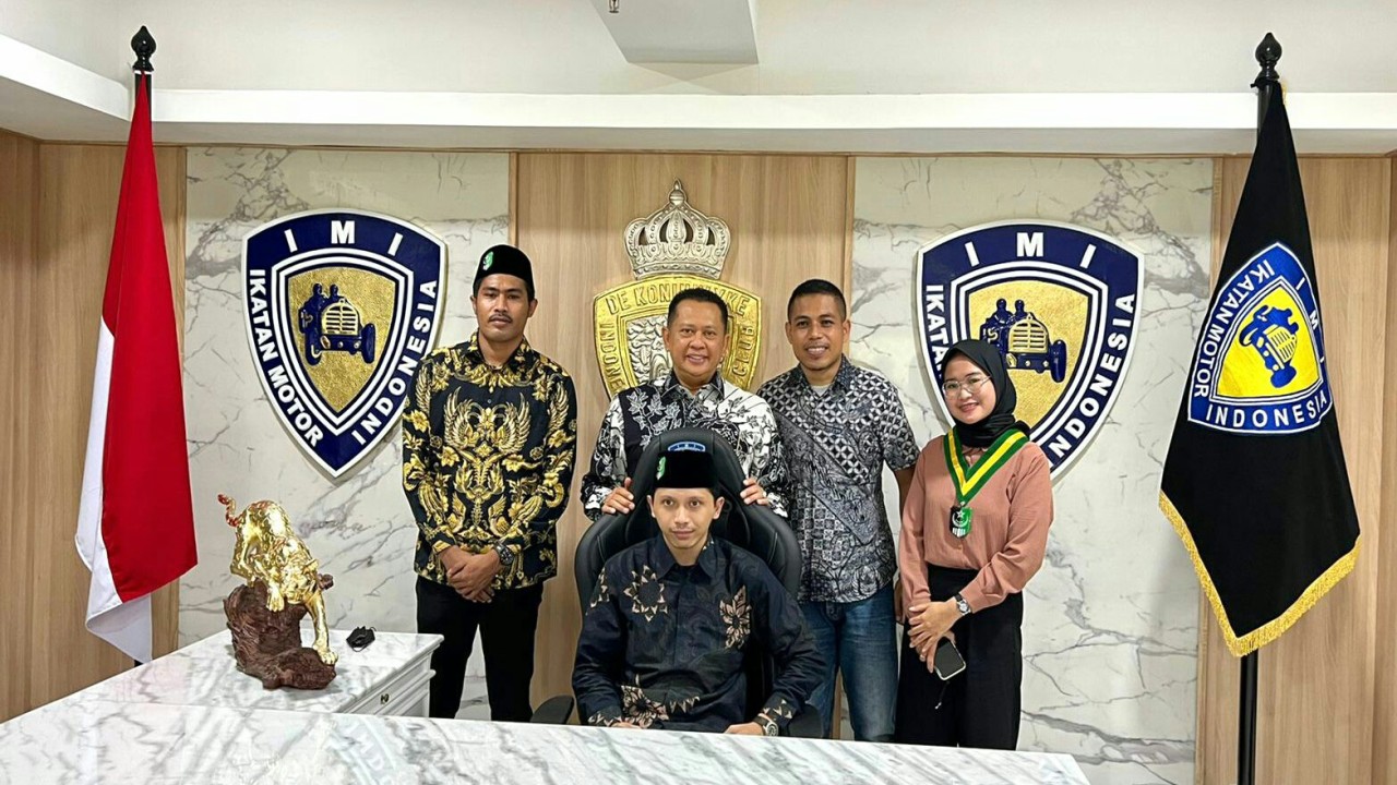 Ketua MPR RI Bambang Soesatyo saat menerima Pengurus Serikat Mahasiswa Muslimin Indonesia.