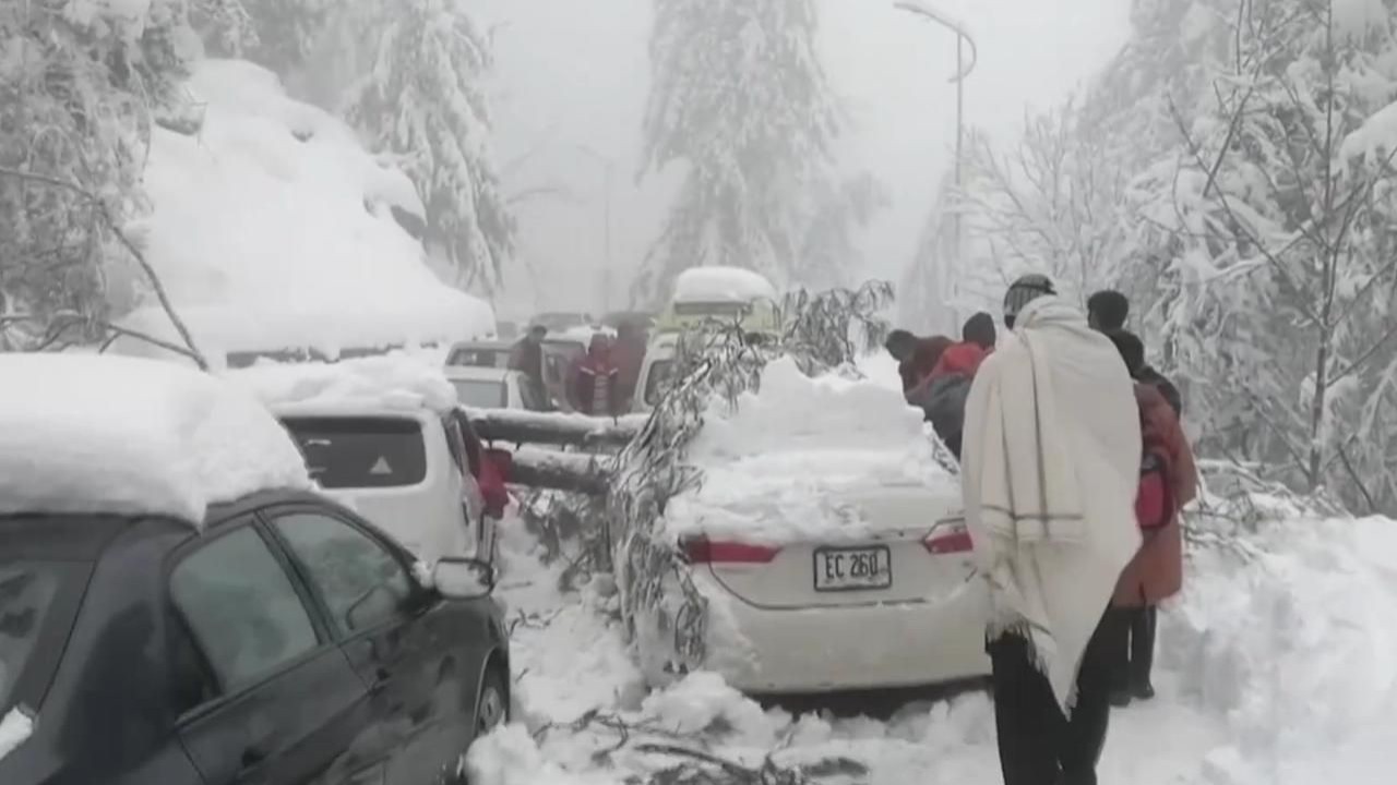 Belasan turis tewas setelah mobil yang mereka tumpangi terjebak salju di Pakistan/ist