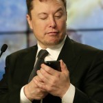 Elon Musk-1643606200