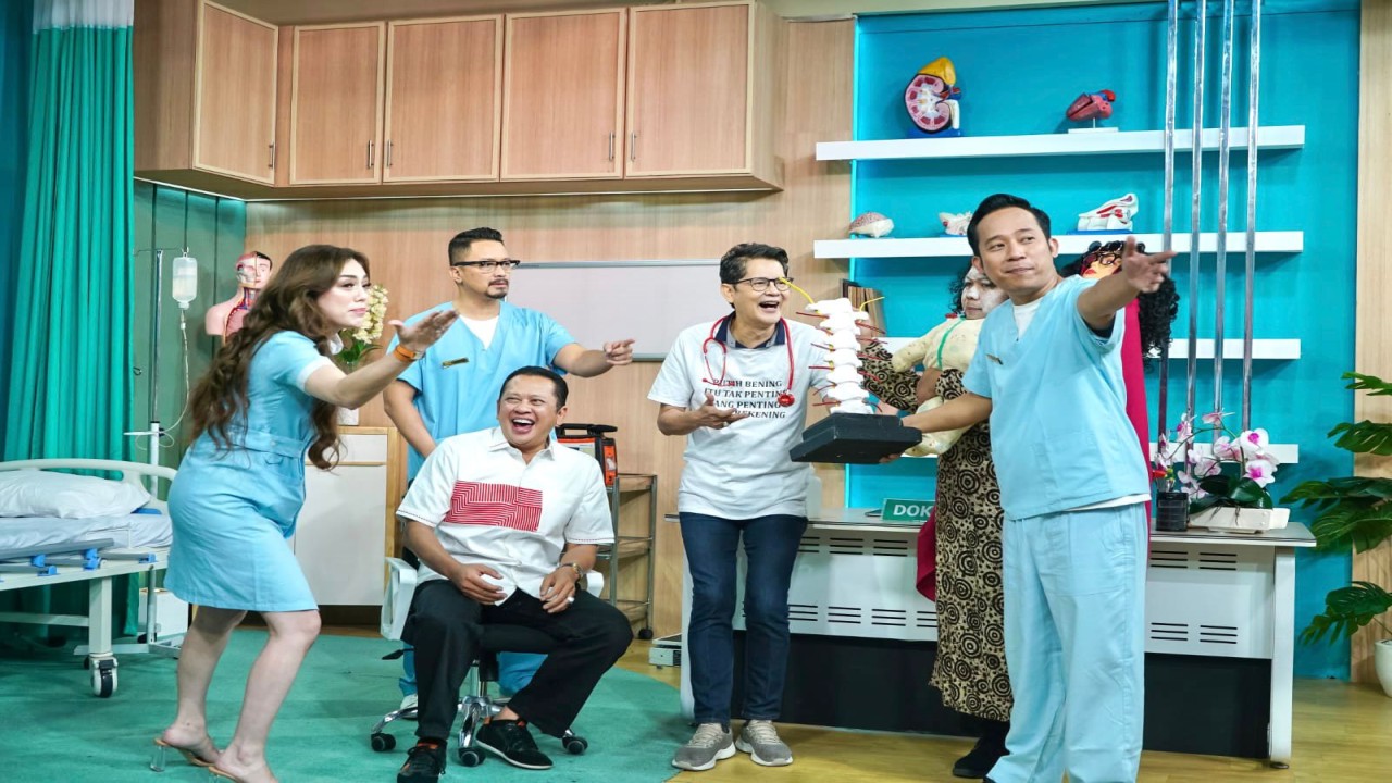 Ketua MPR RI Bambang Soesatyo saat tampil sebagai bintang tamu dalam acara komedi televisi/ist