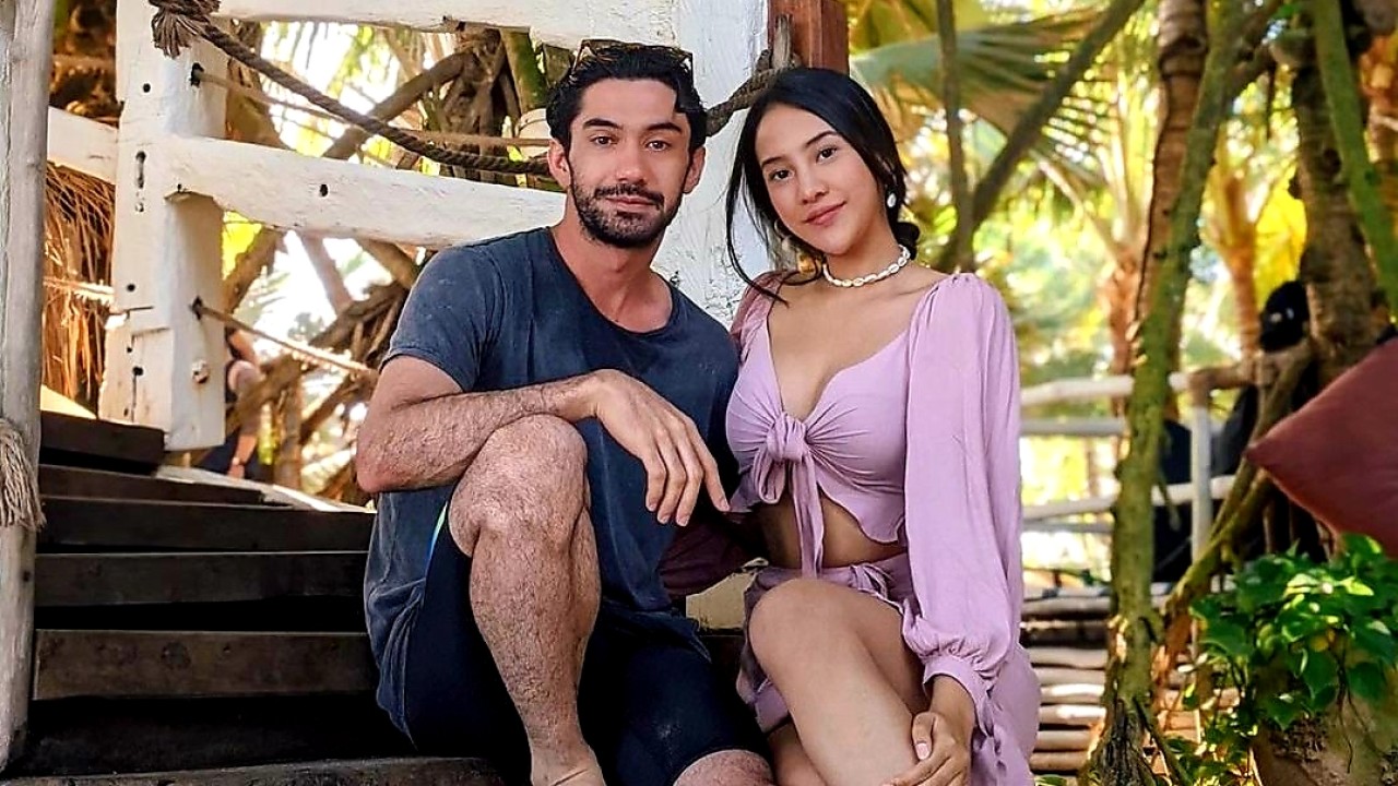 Reza Rahadian dan Anya Geraldine. (Instagram)
