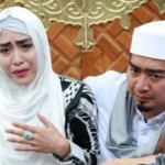 April Jasmine dan Ustaz Solmed/net-1647402787