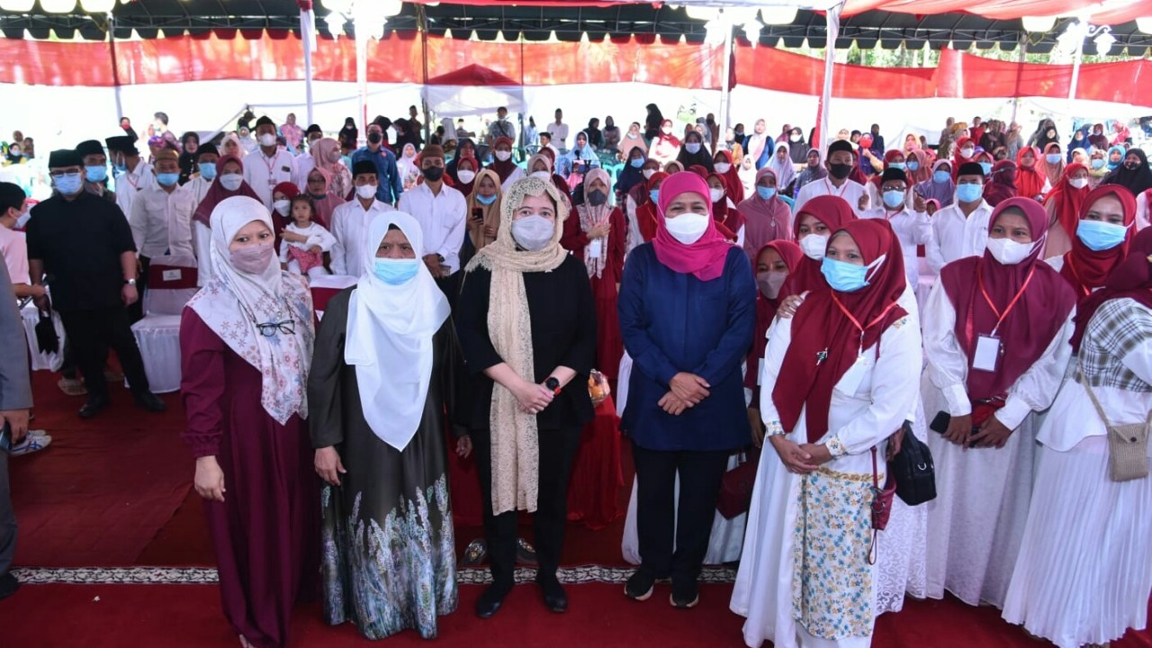 Ketua DPR RI Puan Maharani saat berkunjung ke ponpes di Sumenep, Jawa Timur.