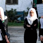 Taliban memerintahkan pemulangan para siswi dari sekolah-1648033318
