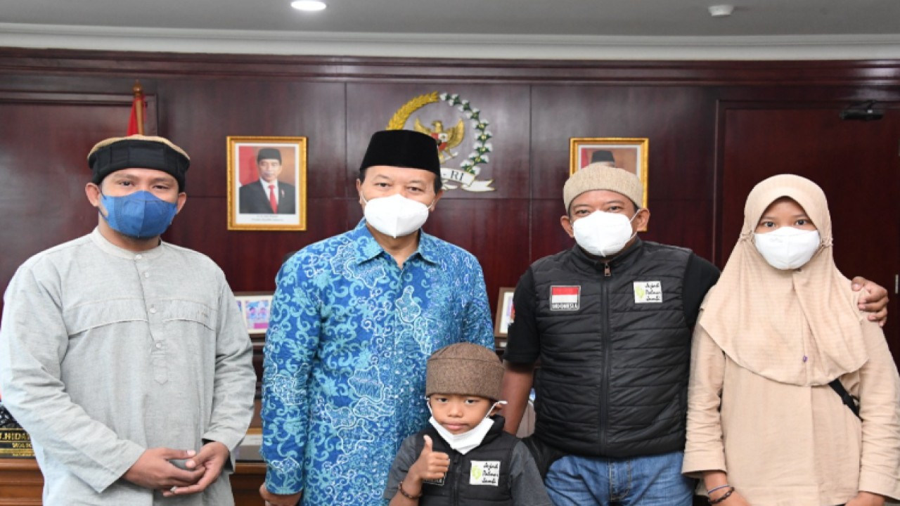 Wakil Ketua MPR RI Hidayat Nur Wahid (kedua kiri). Foto: Dok MPR
