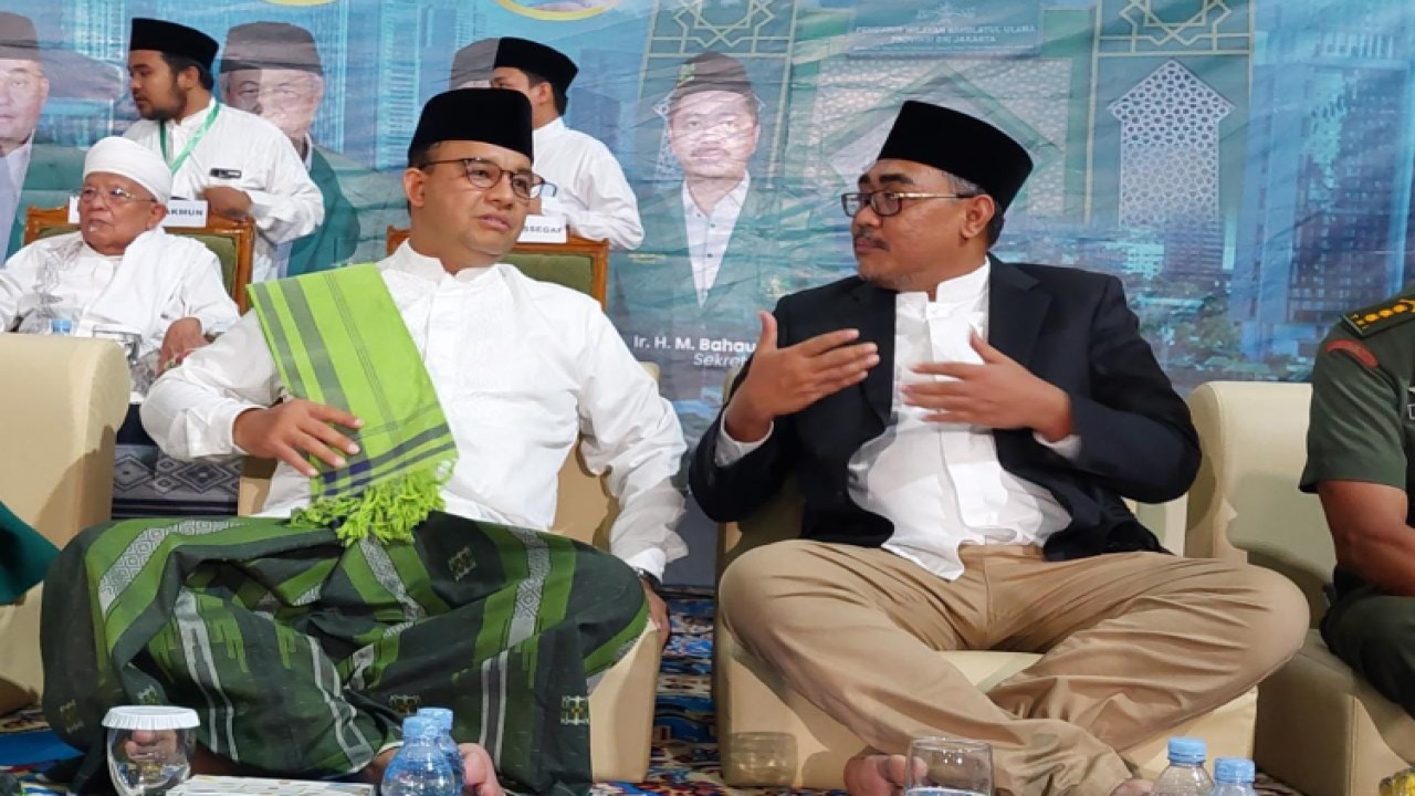 Wakil Ketua MPR RI Jazilul Fawaid (kanan) dan Gubernur DKI Anies Baswedan. Foto: Dok MPR