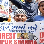 Warga Muslim India berunjuk rasa menuntut dua politisi yang menghina Nabi Muhammad SAW ditangkap-1654589538