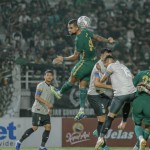 Laga Persebaya vs PSIM-1658153148