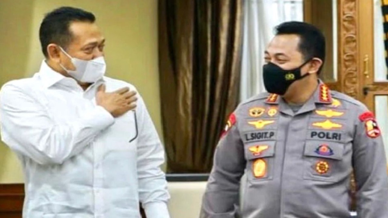 Ketua MPR RI Bambang Soesatyo (kiri) bersama Kapolri Jenderal Pol Listyo Sigit Prabowo.  Foto: Dok MPR