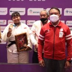 Menpora Serahkan Medali Emas di Cabor Judo Tuna Netra-1659536476