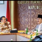 Ketua MPR RI Bambang Soesatyo (kiri) dan  Prof Jimly Asshiddiqie-1662089588