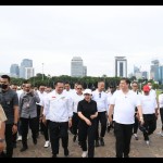 Ketua MPR RI Bambang Soesatyo menemani Ketua Umum Partai Golkar Airlangga Hartarto jalan pagi bersama Ketua DPR RI Puan Maharani.-1665231718