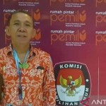 Koordinator Divisi Sosialisasi, Parmas, dan SDM KPU Kabupaten Minahasa Peter Mawikere. ANTARA/Nancy L. Tigauw-1666966795