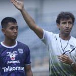 Pelatih Persib Luis Milla-1666799360