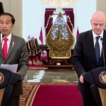 Presiden Jokowi bersama Presiden FIFA Gianni Infantino-1666103731