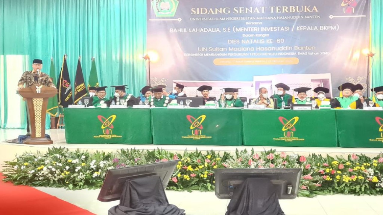 Wakil Ketua MPR Yandri Susanto memberikan orasi kebanagsaan pada Dies Natalis Ke-60 Universitas Islam Negeri Sultan Maulana Hasanuddin.   Foto: Dok MPR