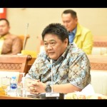 Anggota Komisi VII DPR RI Ridwan Hisjam saat mengikuti RDPU Komisi VII DPR RI. Foto: Oji/nr-1668067998