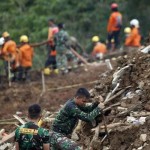 Basarnas perpanjang operasi SAR gempa Cianjur selama tiga hari-1669600259