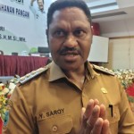 Bupati Kabupaten Pegunungan Arfak Provinsi Papua Barat, Yosias Saroi. (ANTARA/HANS ARNOLD KAPISA)-1668392402