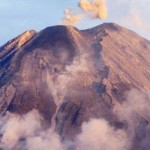 Gunung Semeru-1668054195