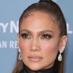 Jennifer Lopez saat menghadiri Tribeca Festival. (ANTARA/HO/IMDB)-1669263354