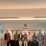 Kepala Bidang Perkebunan Dinas Pertanian dan Ketahanan Pangan Provinsi Kepulauan Bangka Belitung, Haruldi saat foto bersama (ANTARA/Kasmono)-1669282818