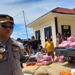 Polres Gorontalo Utara menyita 750 liter minuman keras jenis Cap Tikus asal Sulut tujuan Gorontalo. ANTARA/Susanti Sako-1669705198