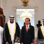 Presiden Joko Widodo menerima Penghargaan Perdamaian Internasional Imam Hasan bin Ali Tahun 2022 dari Abu Dhabi Forum Peace Award-1667965839