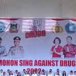 Salah satu tim paduan suara yang tampil di lomba paduan suara bertajuk "Tomohon Sing Against Drugs". ANTARA/Jorie Darondo-1669365790