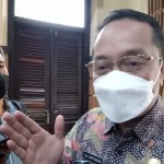 Asisten I Bidang Administrasi Pemerintahan dan Kesejahteraan Rakyat Setda Kota Mataram Lalu Martawang. ANTARA/Nirkomala-1671071828