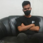 Brimob Polda Kalimantan Utara berhasil mengamankan DS (24) yang membawa ratusan butir ekstasi di Tarakan, Jumat (23/12). ANTARA/HO-Brimob Polda Kaltara.-1672127332
