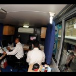 Ilustrasi - Seorang warga mengurus perpanjangan SIM di mobil pelayanan SIM Keliling LTC Glodok, Jakarta. FOTO ANTARA/Andika Wahyu/mes/aa.-1672106771