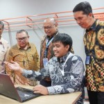 Kolaborasi PPNS dan Pelindo hasilkan alat pemantau K3-1672112363