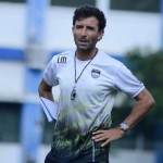 Pelatih Persib Bandung Luis Milla. (HO/Persib.co.id)-1671590843
