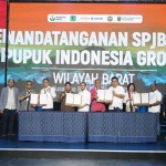 Penandatanganan Surat Perjanjian Jual Beli (SPJB) pupuk subsidi tahun anggaran 2023 antara Pupuk Indonesia Grup dan distributor. ANTARA/HO-Pupuk Indonesia-1671172503