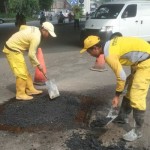 petugas-1670305389