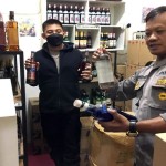Polresta Surakarta gerebek gudang minuman keras beralkohol-1672301510