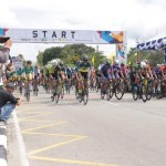 Proses pelepasan Etape I Tour de Siak di Kabupaten Siak pada Kamis (1/12/2022). ANTARA/HO-Pemkab Siak. ANTARA/HO-Pemkab Siak-1670141150