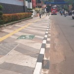 Revitalisasi trotoar di Jalan Margonda (ANTARA/Foto: Feru Lantara)-1669956061