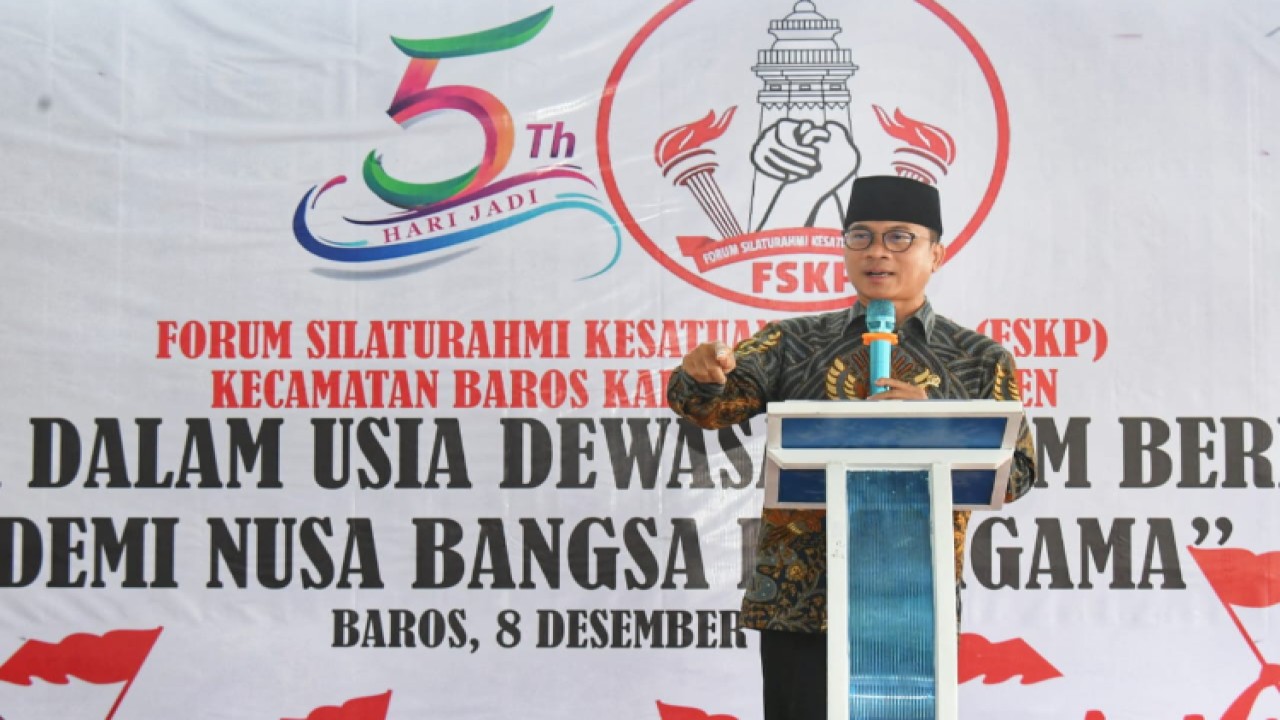 Wakil Ketua MPR Yandri Susanto memberikan sambutan pada peringatan Harlah ke-5 Forum Silaturahmi Kesatuan Pemuda (FKSP) di Serang, Banten/Dok MPR