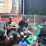 Empat dari 10 kru kapal Tugboat Muara Sejati yang selamat (ANTARA/Ho Basarnas Babel)-1672643007