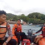 Tim SAR kembali cari wisatawan Tangerang terseret ombak di Ciantir-1673850831